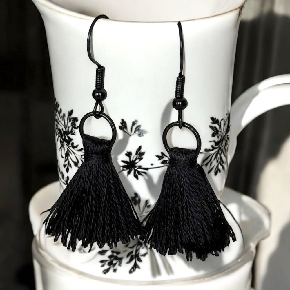 5 For $25💫Small Black Whimsigoth Tassels Earrings